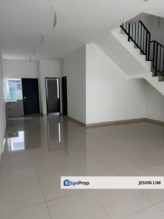 10mins to KLIA @Taman Langat Utama @New 2 Sty 20X70 4R3B Builtup 1950sqft for Sale, Selangor, Kuala Langat