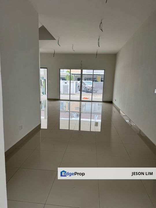 10mins to KLIA @Taman Langat Utama @New 2 Sty 20X70 4R3B Builtup 1950sqft for Sale, Selangor, Kuala Langat