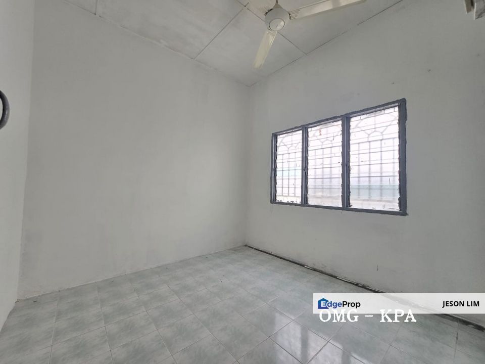 Sentosa Klang Single Storey 20X65 3R2B for Sale, Selangor, Klang