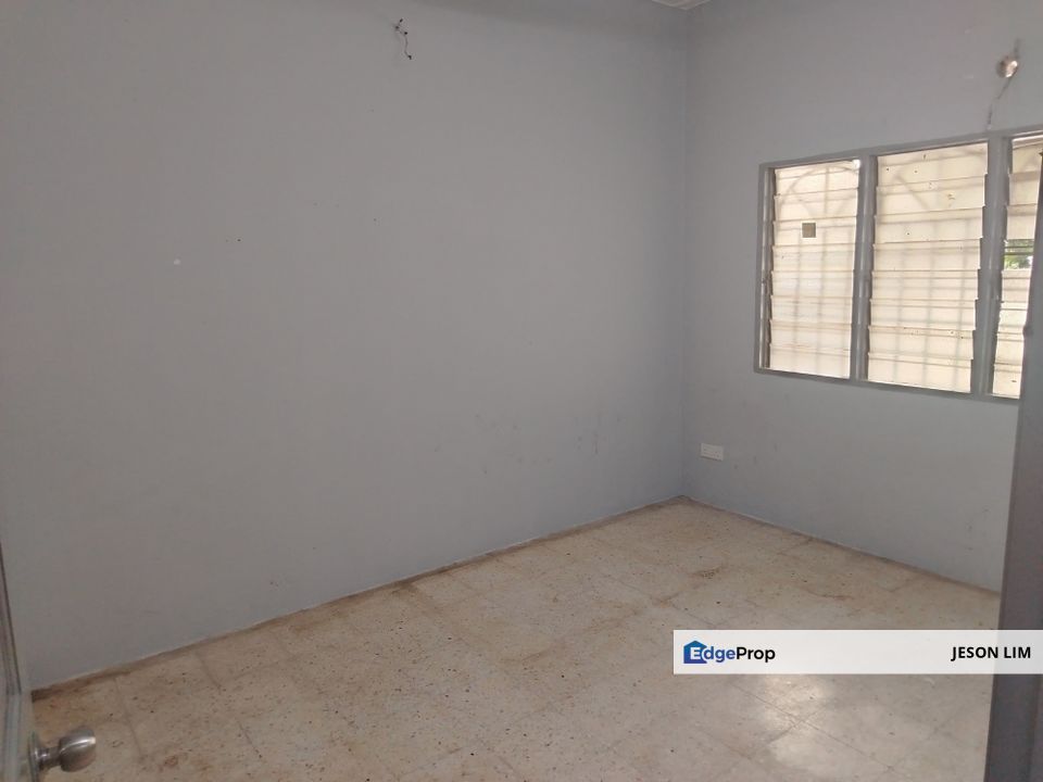 Sungai Jati Klang @Fcaing Open & Extended Single Sty 20X65 3R2B for Sale , Selangor, Klang
