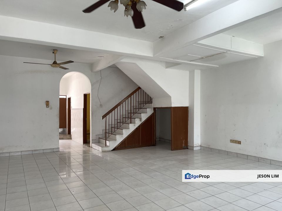 Taman Bayu Perdana Klang @2 Storey 20X75 4R3B for Sale , Selangor, Klang