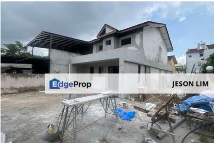 Gated Taman Menara Maju @Endlot & Fully Renovated 2 Storey 22X75 + 861sqft land @4B3B for Sale RM630k, Selangor, Klang