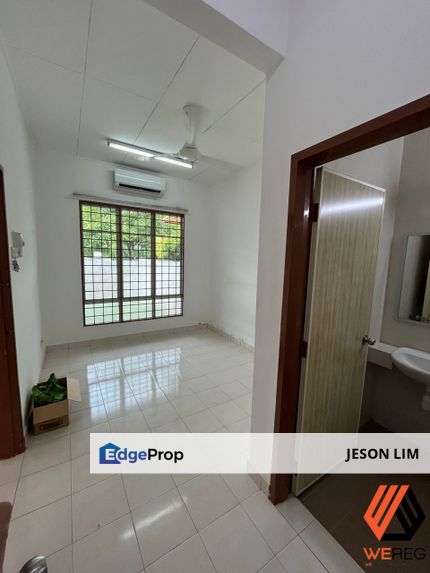 Single Storey Bare Unit 20X65 3B2B for Sell RM405k, Selangor, Klang