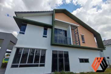 Alura @ Bandar Bukit Raja