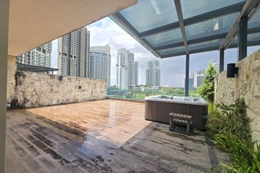 Puteri Cove Residences