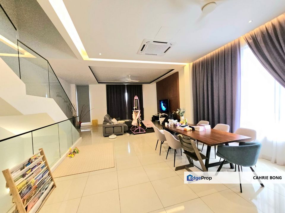 Bandar Cemerlang 3 Storey Cluster Renovated, Johor, Ulu Tiram