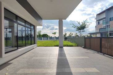 Winter Pavilion @ Taman Nusa Sentral