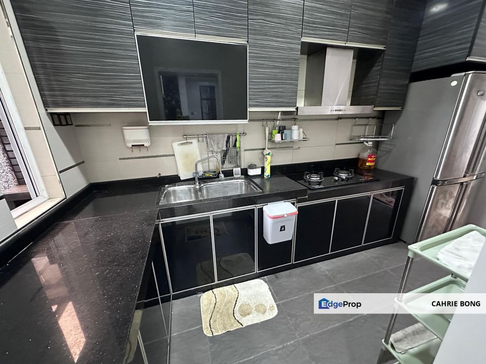 Taman Austin Height 2 Storey Cluster House, Johor, Johor Bahru