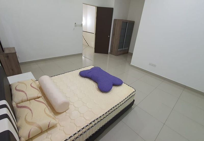 Austin Residence @Taman Mount Austin