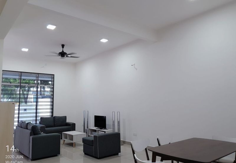 Austin Residence @Taman Mount Austin