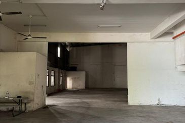 Kempas Utama Industrial Park