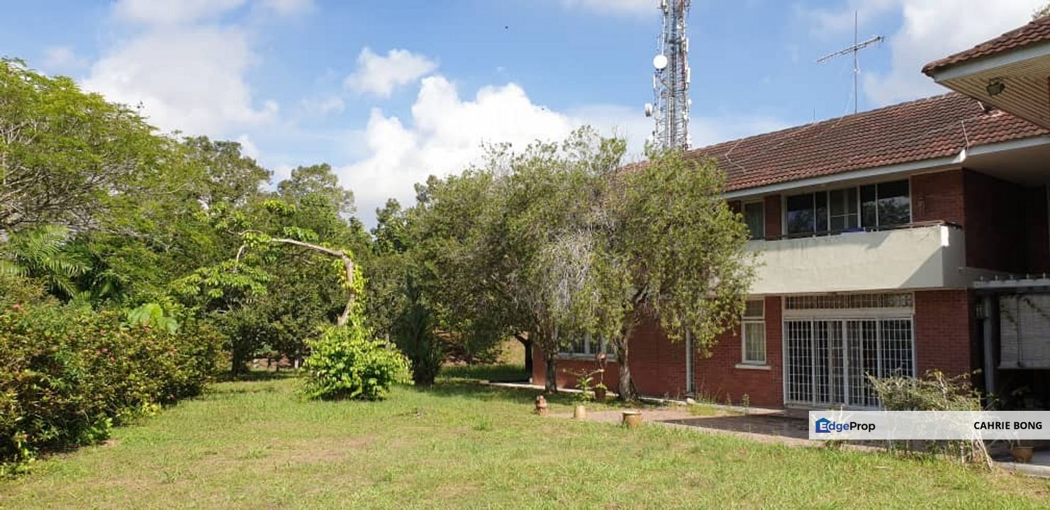 Taman Bukit Tiram Jalan Resam Bungalow With Big Land , Johor, Ulu Tiram