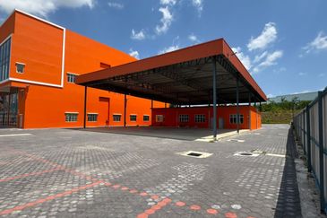 Kempas Utama Industrial Park