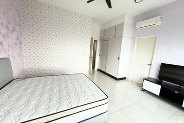 The Pinnacles (Pinnacle Tower)