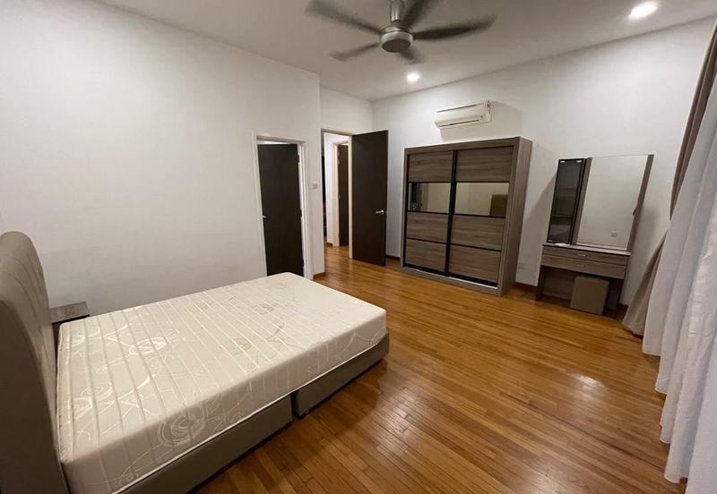 Isola Villa @ Senibong Cove