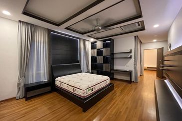 Isola Villa @ Senibong Cove