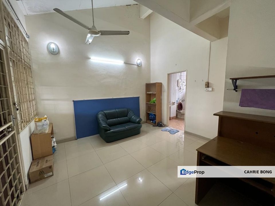 Taman Suria Jb Town 3 Storey Terrence House , Johor, Johor Bahru