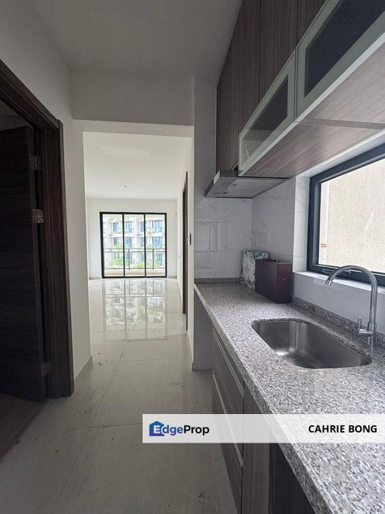 Forest City Starview Bay Service Apartment 1 Bedroom, Johor, 