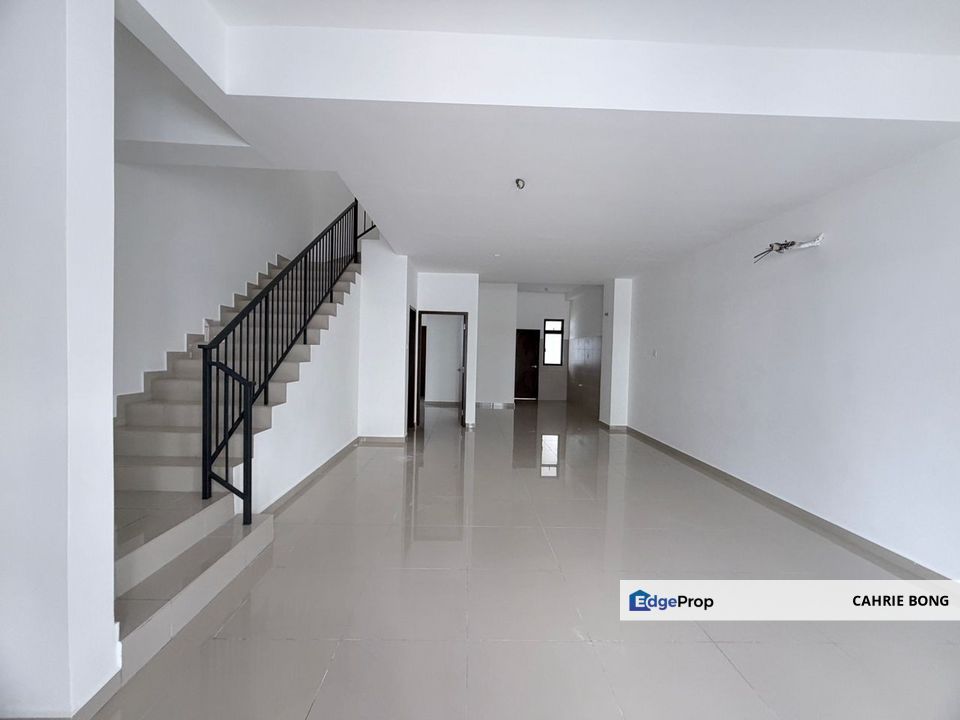 BAE, Bandar Dato Onn 2 Storey Terrace House, Johor, Johor Bahru