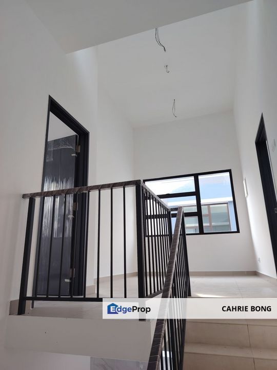 Austin Duta Double Storey Terrace Endlot , Johor, Johor Bahru