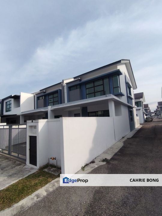 Austin Duta Double Storey Terrace Endlot , Johor, Johor Bahru