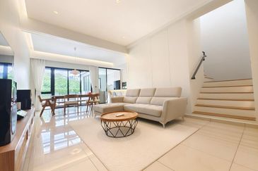 Sunway Citrine Lakehomes