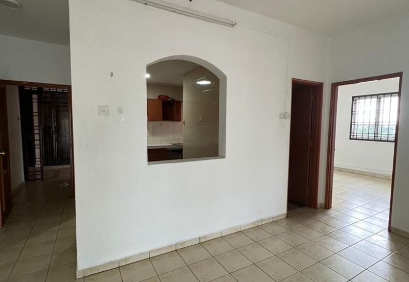 Prima Regency (Dorchester Court)