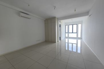 The Elysia Park Residence