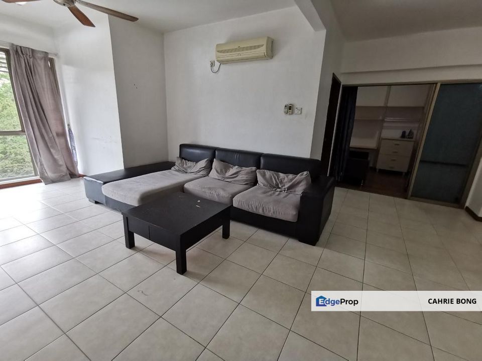 Molek Pine 2 Service Apartment 2Bedroom for sales, Johor, Johor Bahru