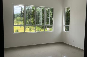 Taman Sri Pekan Nanas