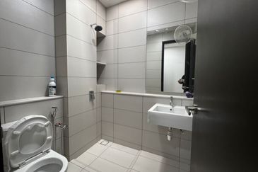 Senibong Cove Waterway Residences