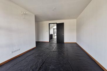 Senibong Cove Waterway Residences