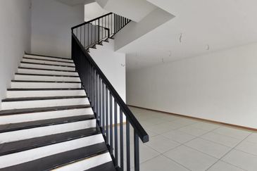 Senibong Cove Waterway Residences