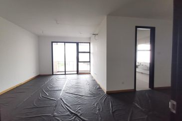 Senibong Cove Waterway Residences