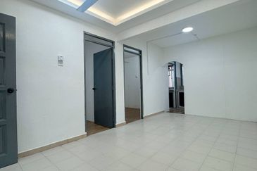 Flat Taman Ungku Tun Aminah