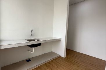 Ulu Tiram｜Taman Bukit Tropika｜Jalan Tropika｜Flat｜Renovated