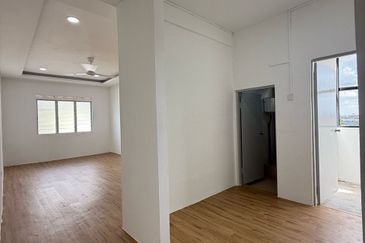 Ulu Tiram｜Taman Bukit Tropika｜Jalan Tropika｜Flat｜Renovated