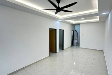 Batu Pahat｜Taman Putera Indah｜Jalan Putera Indah｜1-Storey Terrace｜Renovated
