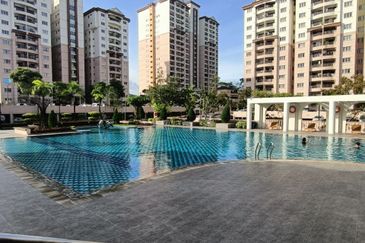 Prima Regency (Savoy Court)