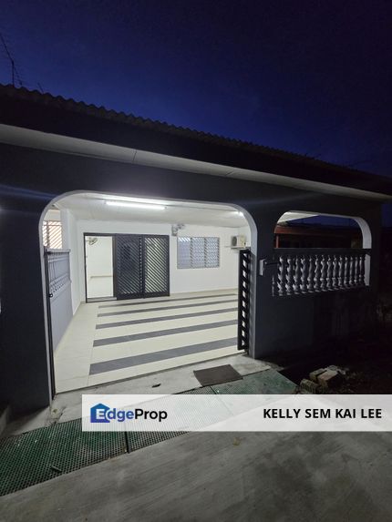 Kluang｜Taman Maju Jaya｜Jalan Dato Syed Zain｜1-Storey House｜Renovated, Johor, Kluang