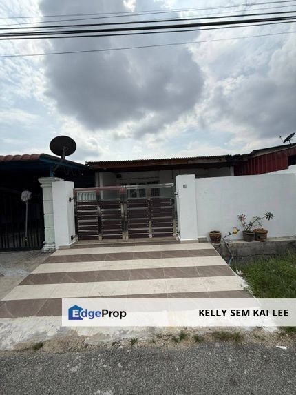 Tampoi｜Taman Dahlia｜Jalan Dahlia｜1-Storey House｜Renovated｜Full Loan, Johor, Tampoi