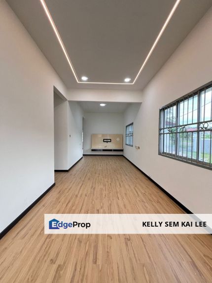 Pasir Gudang｜Taman Flora Height｜Jalan Seroja｜1-Storey Corner｜Renovated, Johor, Pasir Gudang
