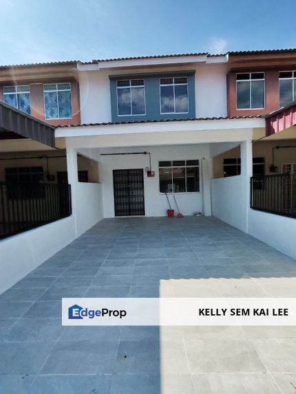 Kluang｜Taman Kluang Indah｜Jalan Indah｜2-Storey House｜Renovated, Johor, Kluang