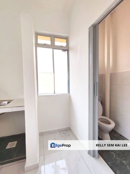 Kangkar Pulai｜Jalan Pulai Harmoni 3｜Flat Tingkat 5｜Renovated｜Full Loan, Johor, Kangkar Pulai