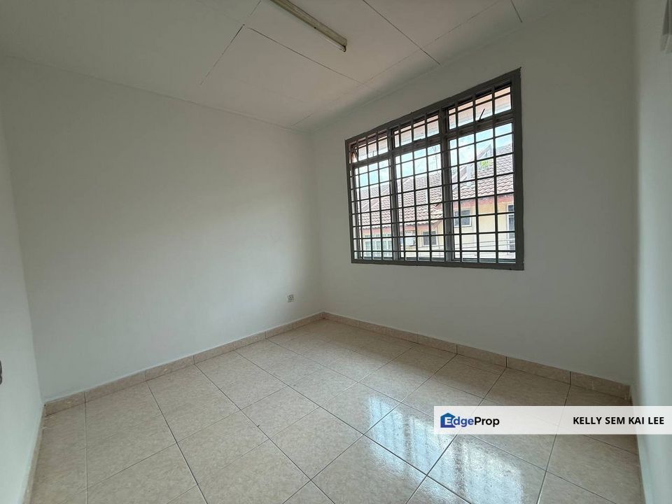Ulu Tiram｜Taman Bestari Indah｜Jalan Bestari｜2-Storey House｜Renovated, Johor, Ulu Tiram