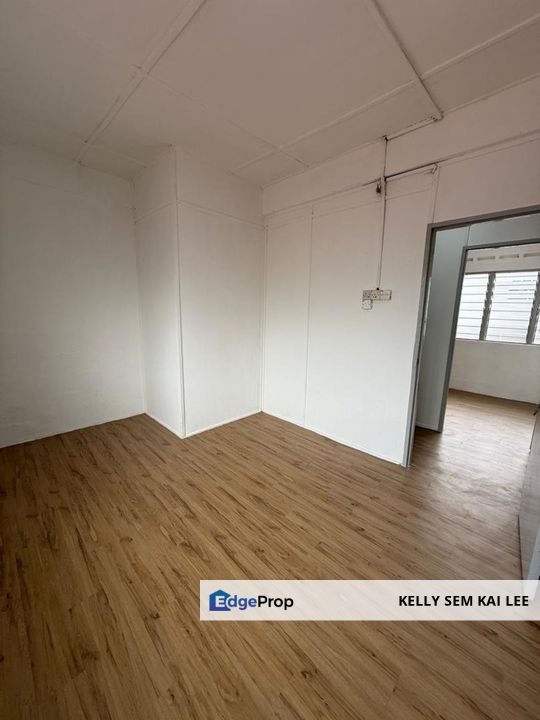 Kluang｜Taman Intan｜Jalan Intan｜2-Storey House｜Renovated｜Full Loan, Johor, Kluang