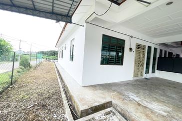 Taman Suria, Simpang Renggam