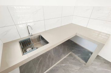 Taman Pulai Utama Flat