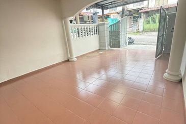 Taman Desa Harmoni｜Jalan Harmoni｜2-Storey Low Coat｜Renovation