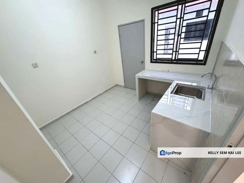 Senai｜Taman Scientex Senai｜RMMJ Townhouse｜Ground Floor｜Full Loan, Johor, Senai